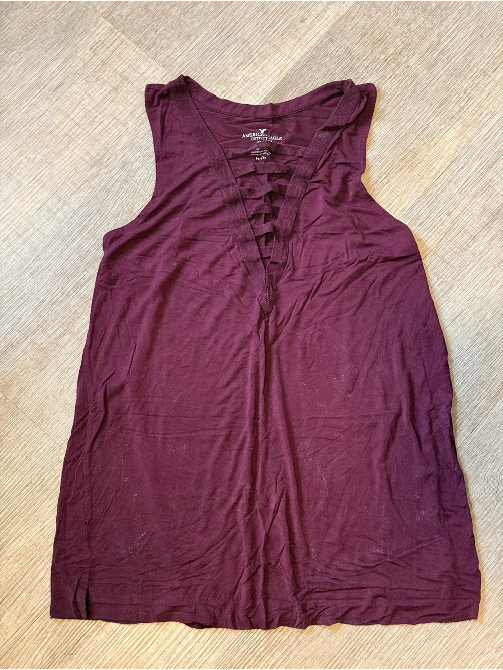 American Eagle Outfitters Burgundy Lace-Up V-Neck Tank Top Size Medium
